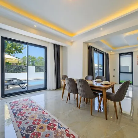 Cann Villa